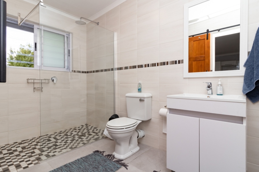 2 Bedroom Property for Sale in Kleinmond Western Cape